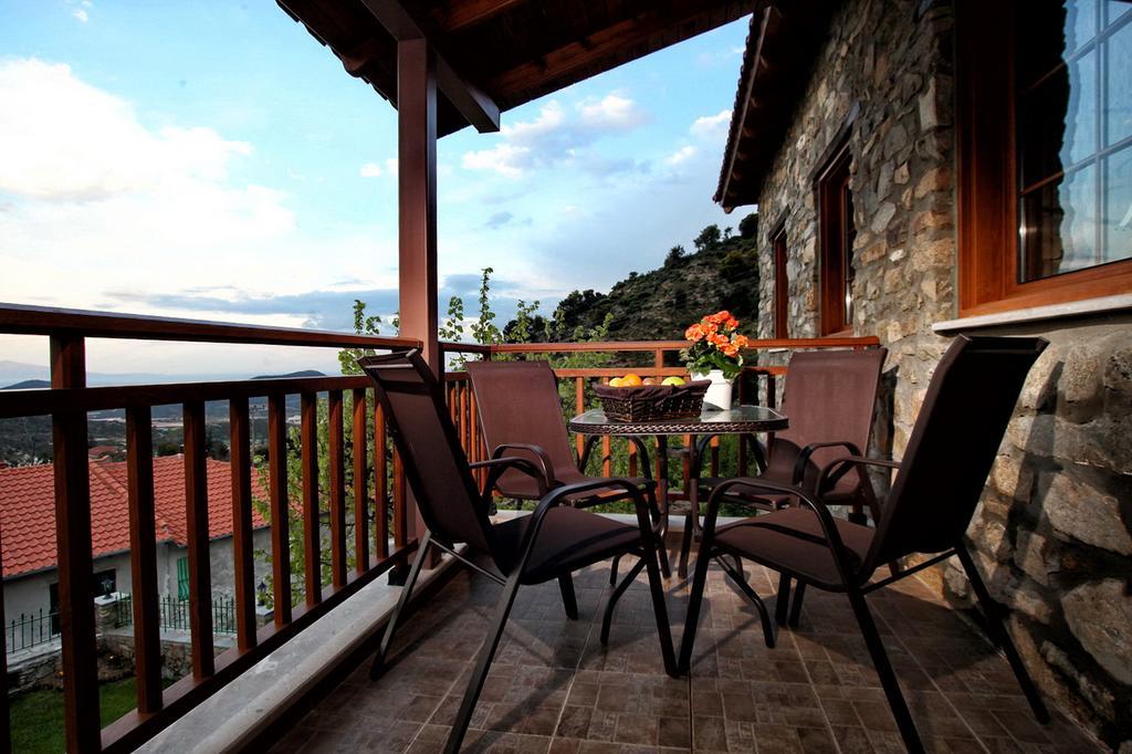 Traditional Apartments Tsikrikonis Mirtofiton Exterior photo